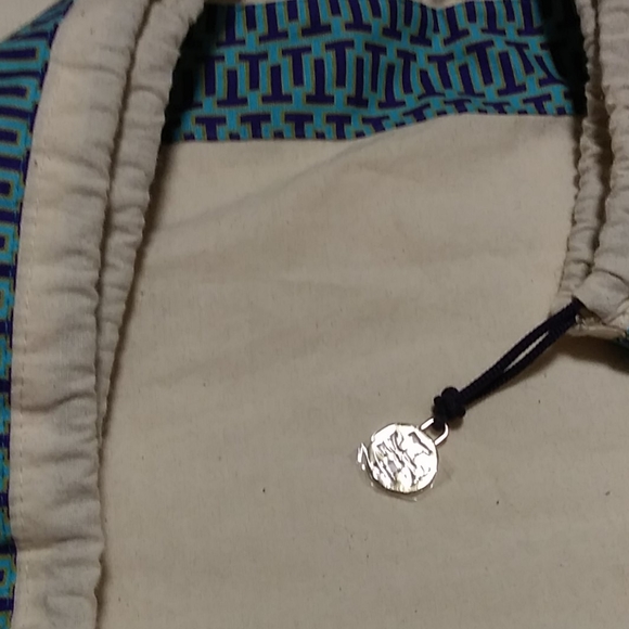 Tory Burch Authentic York Buckle Tote used twice - Picture 2 of 7